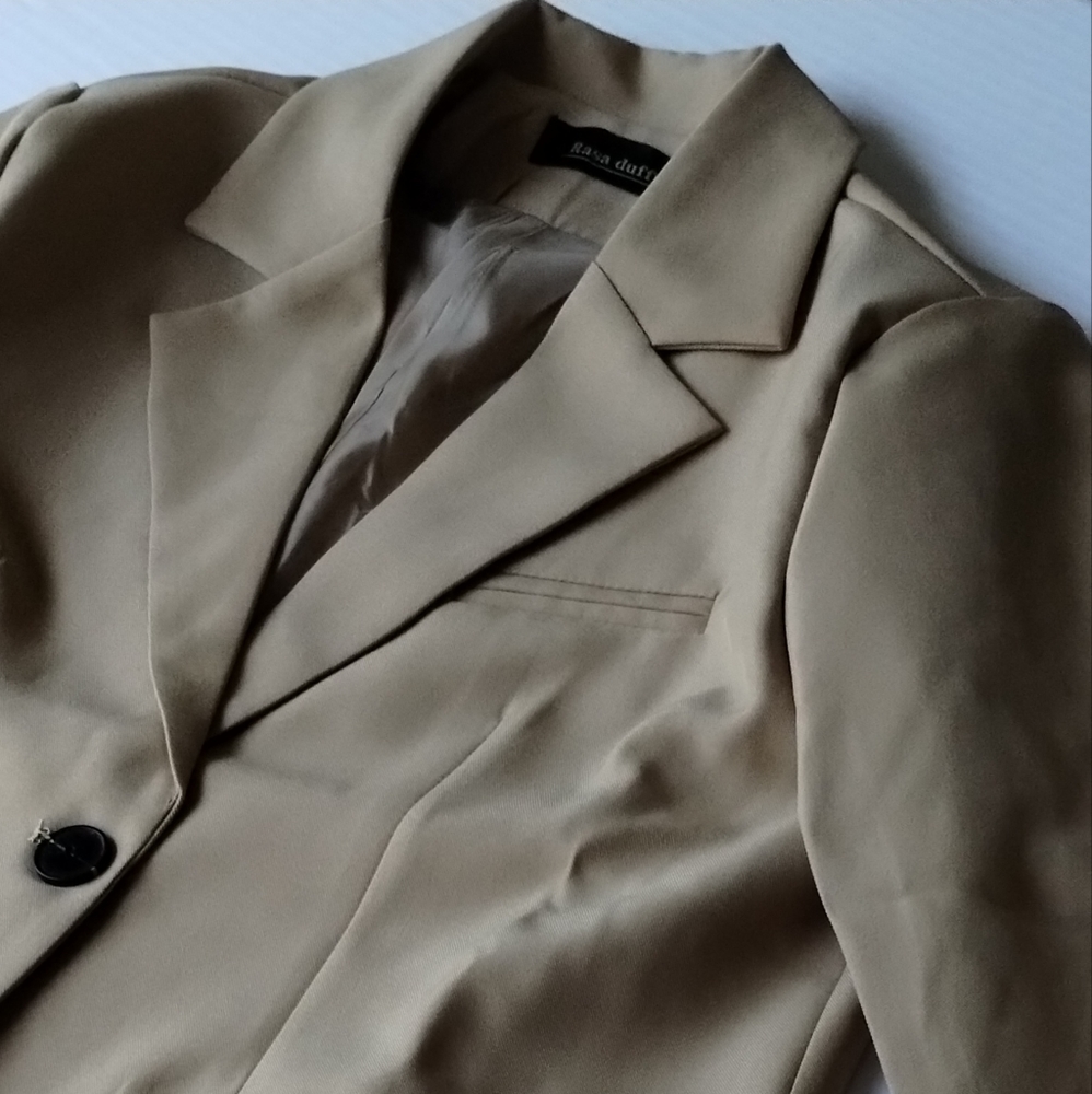 Single Breasted Blazer